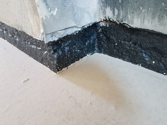 airtight floor wall connection